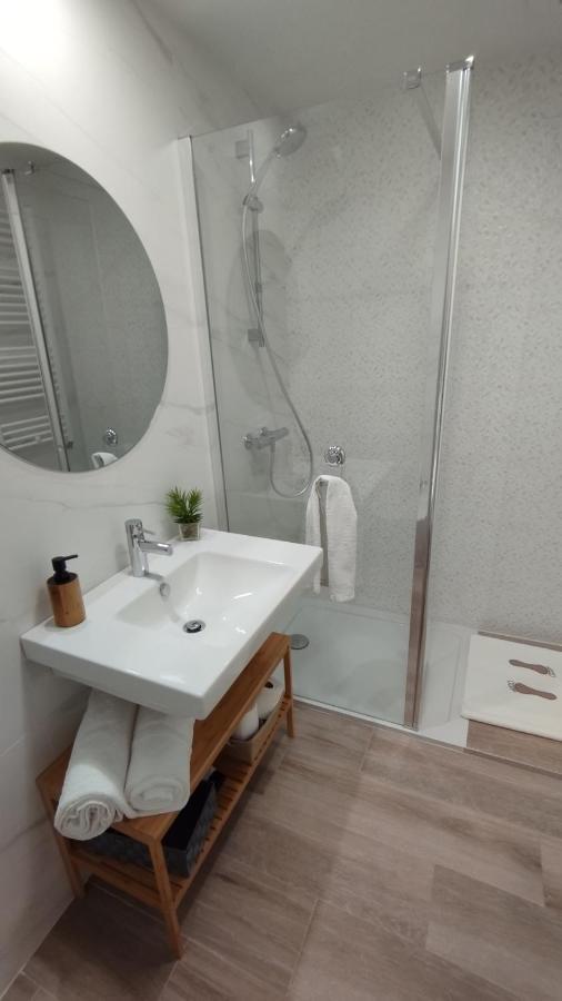 Habitacion Con Bano Privado Bilbao Exterior foto